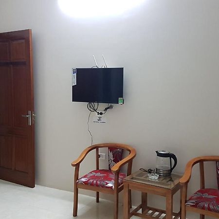 Love Hotel Near Ha Dong General Hospital Hanoi Bagian luar foto