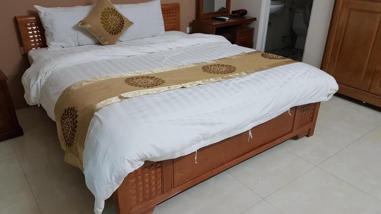 Love Hotel Near Ha Dong General Hospital Hanoi Bagian luar foto